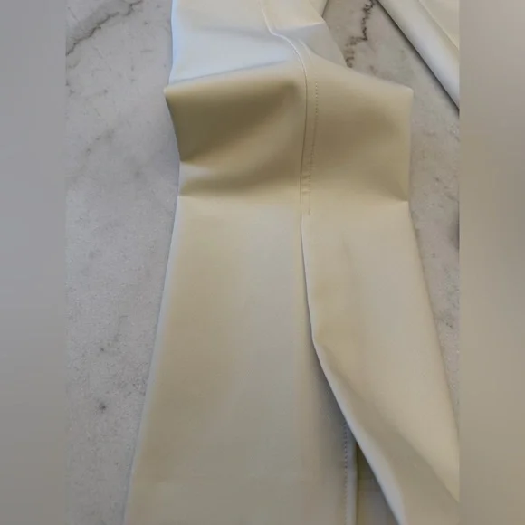 Zara Elegant Cream pants - Picture 6 of 10